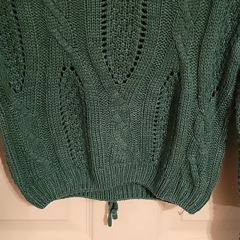 Pretty Guide Sweater - Picture 3 of 8